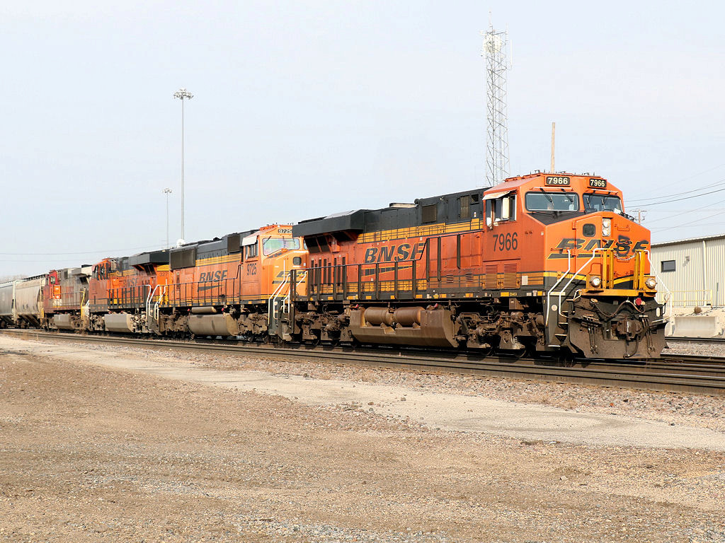 BNSF 7966